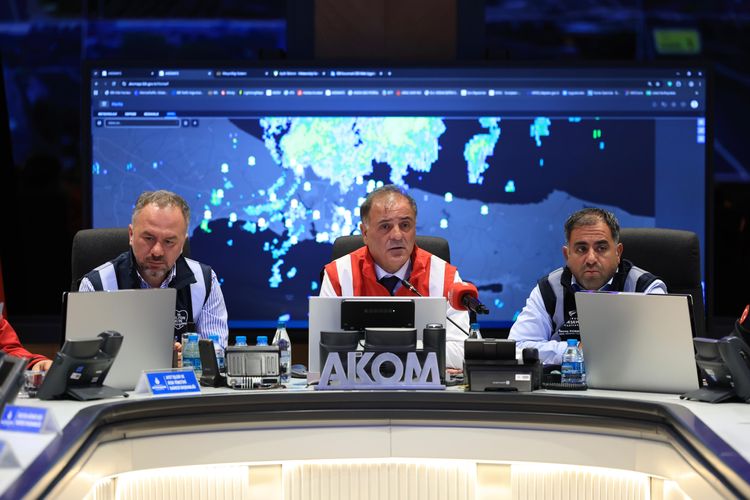 İBB Tüm Birimleriyle Teyakkuzda: AKOM’DAN YARIN İÇİN TURUNCU KODLU UYARI!