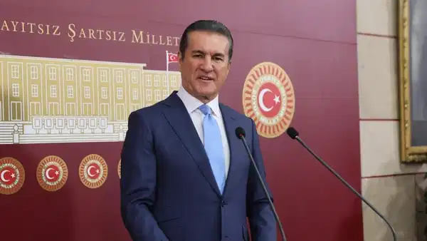 Mustafa Sarıgül YENİ Parti'den istifa etti: 'Adalet tecelli edecek, partime döneceğim'